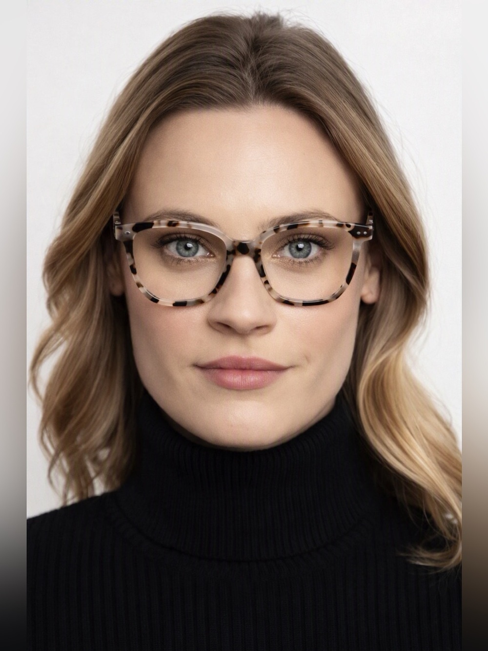 Candie’s tortoise shell / Tokyo eyeglasses frames
